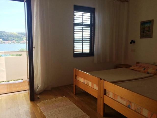 Apartman Supetarska Draga Exterior photo