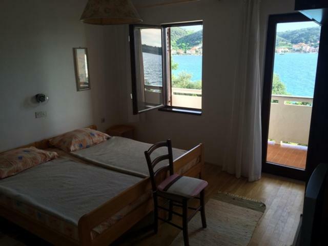 Apartman Supetarska Draga Exterior photo