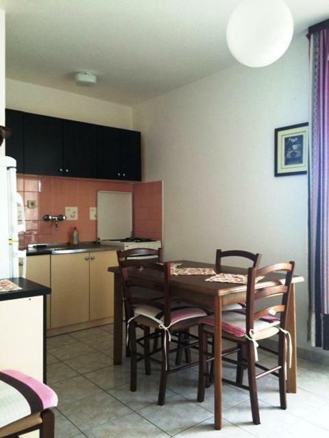 Apartman Supetarska Draga Exterior photo